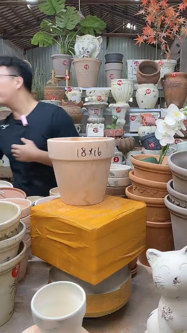 【闪购商品】缸1个18*16（红白）陶玛琪朵 无托无托
