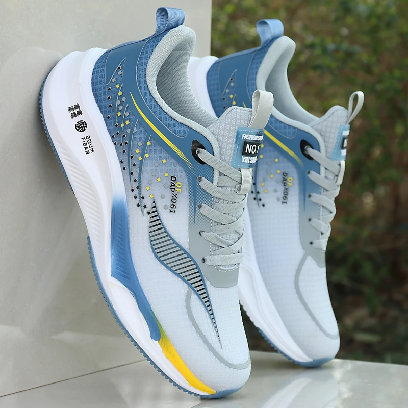 高档男鞋2024年夏季青少年运动鞋透气防臭网面鞋超轻便软底跑步鞋