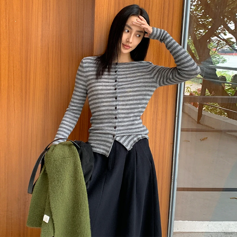 PURITY YH小众复古圆领条纹开衫羊毛高级感打底修身显瘦气质上衣