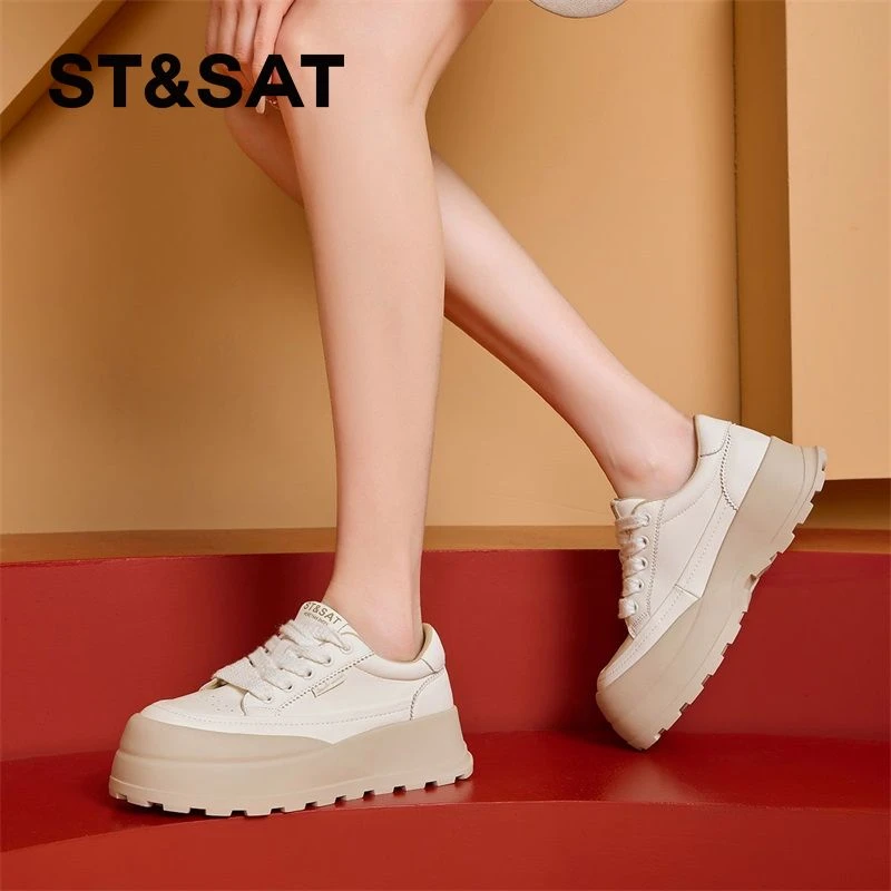 星期六厚底增高百搭休闲鞋女时尚2025秋季新款圆头系带舒适小白鞋