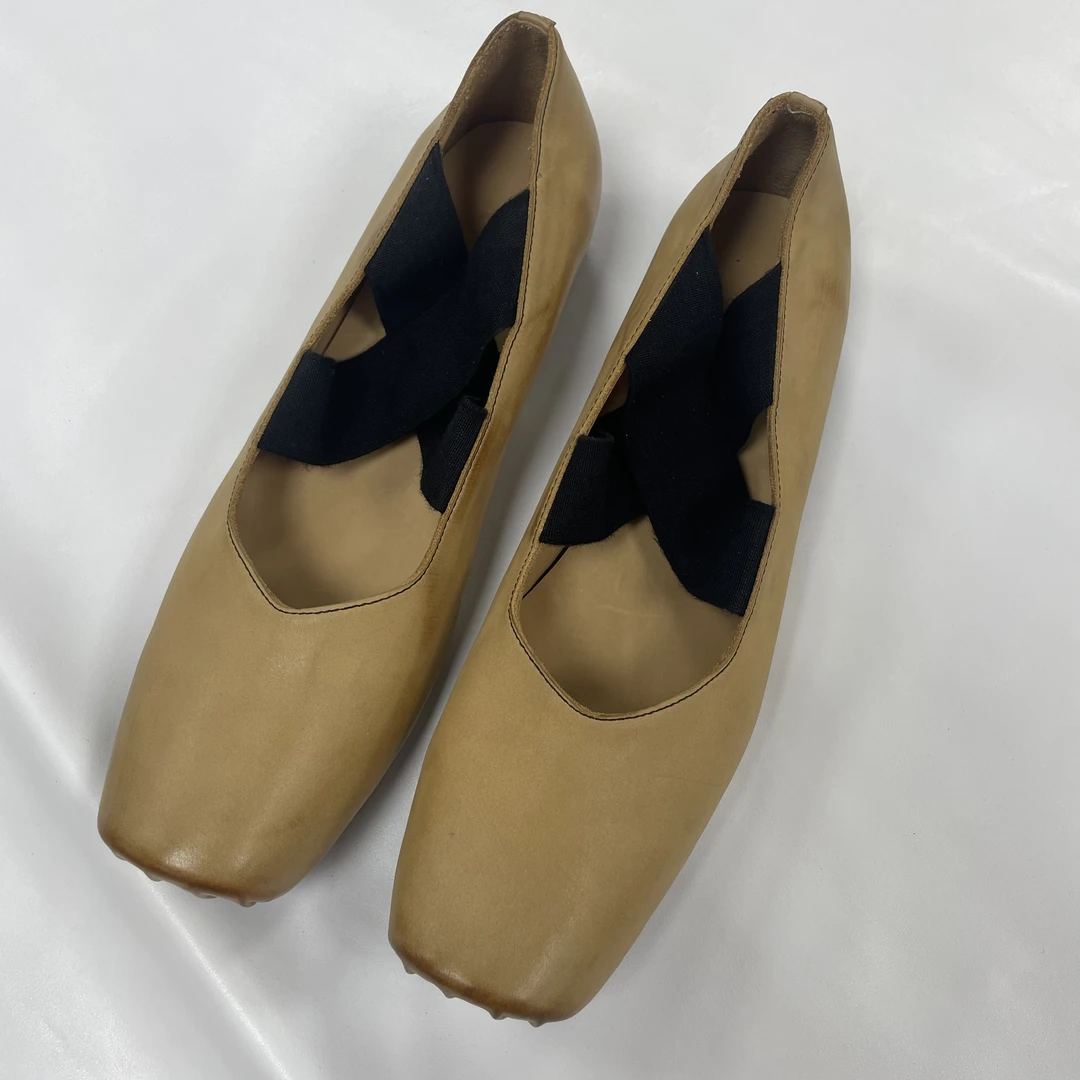 法式玛丽珍鞋芭蕾舞鞋方头单鞋复古猪鼻子鞋仙女鞋百搭舒适低跟