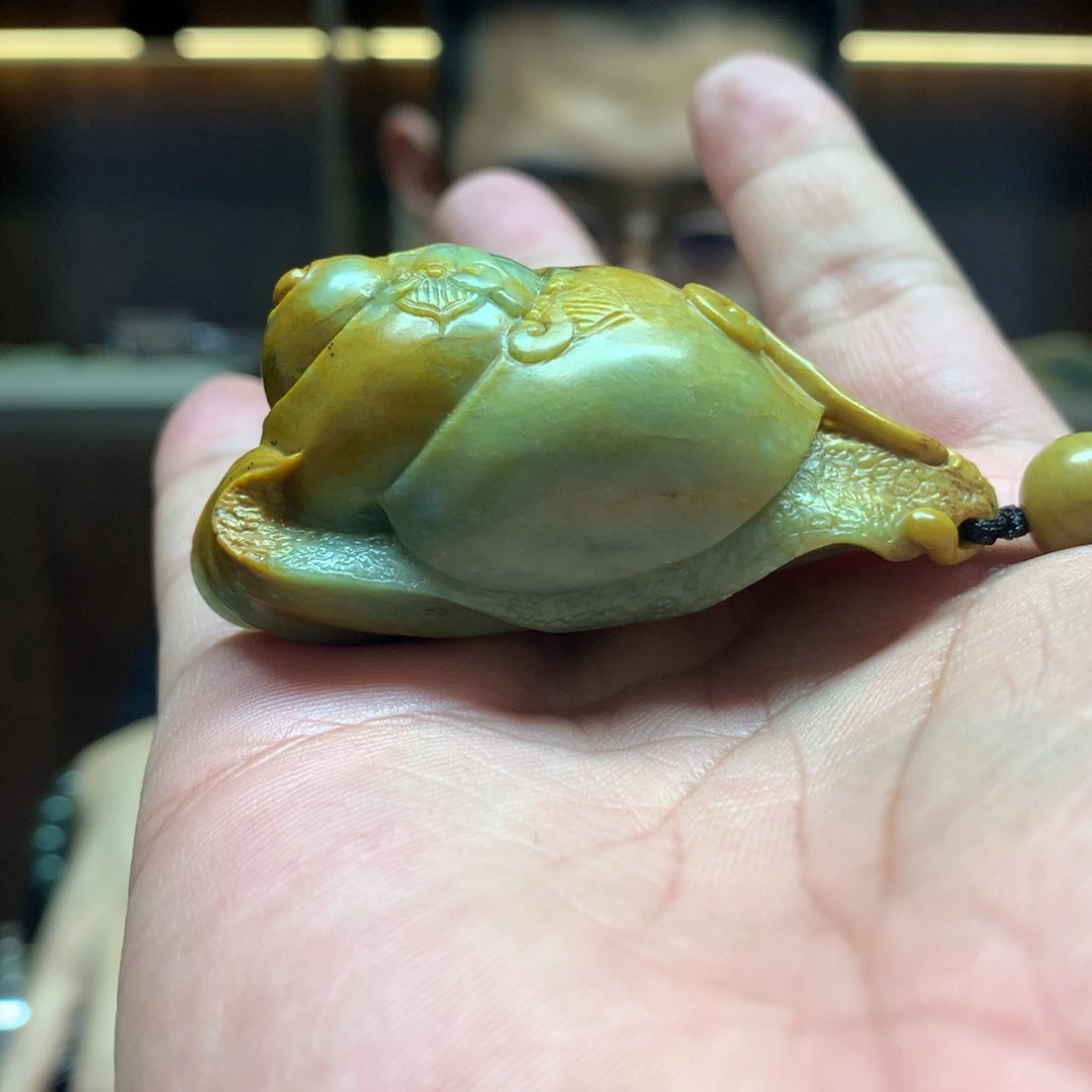 岫岩河磨玉（透闪石质玉）颈饰未镶嵌无****啊
