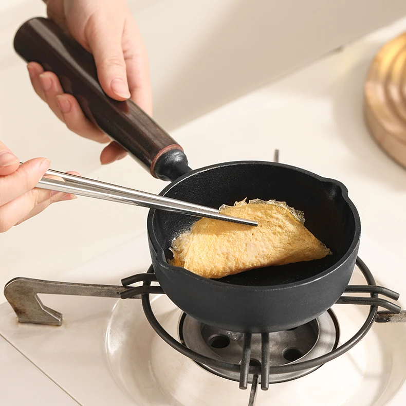 热油专用小锅铸铁加深煎蛋锅泼油锅平底锅淋油烧油神器专用小铁锅