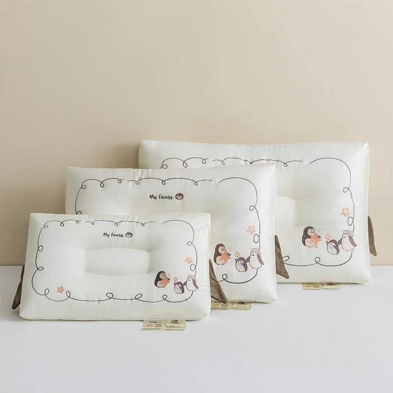 儿童枕头宝宝枕头学生枕羽丝绒单人枕幼儿园枕头刺绣款定型枕可洗