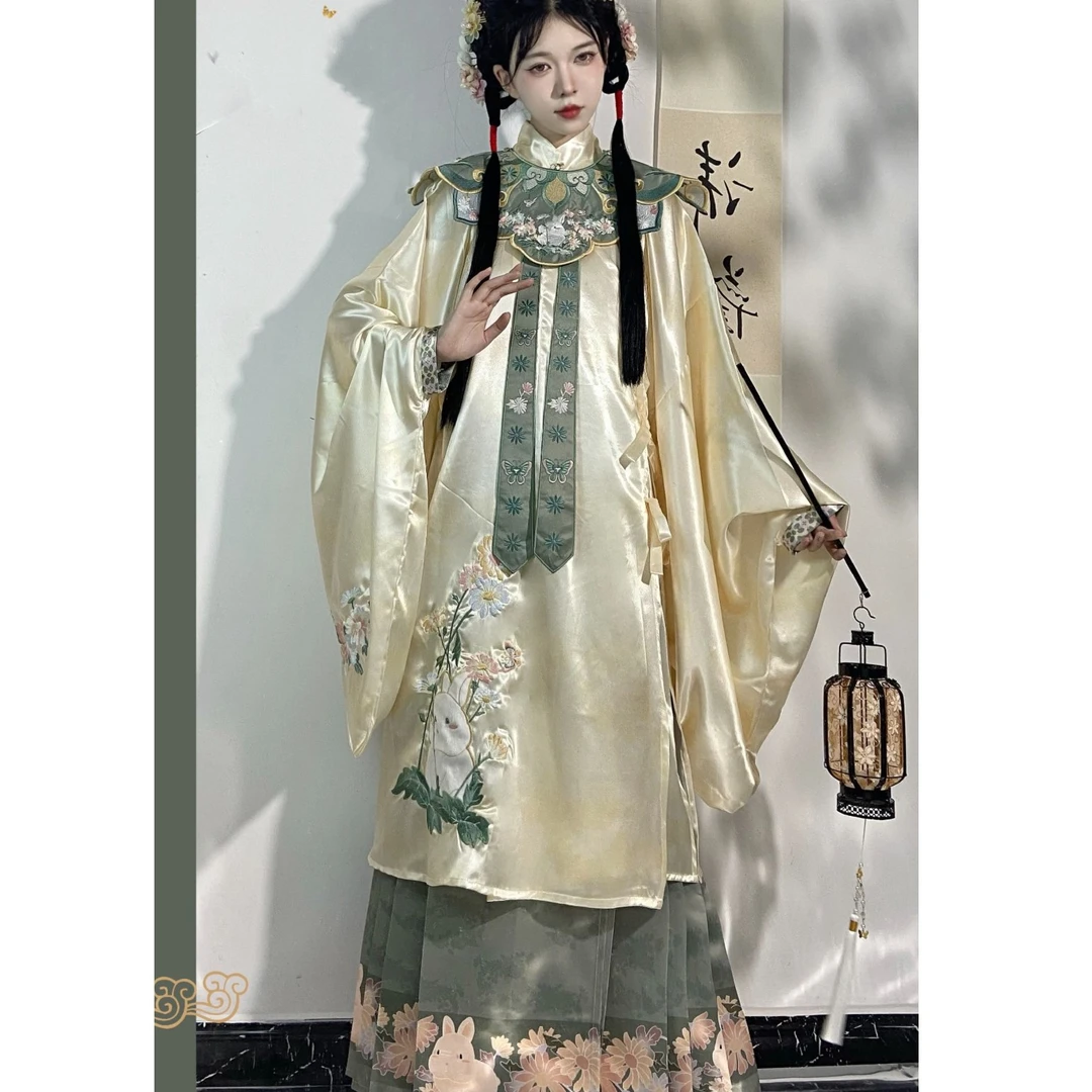 原创汉服女明制对襟长衫刺绣马面裙云肩套装