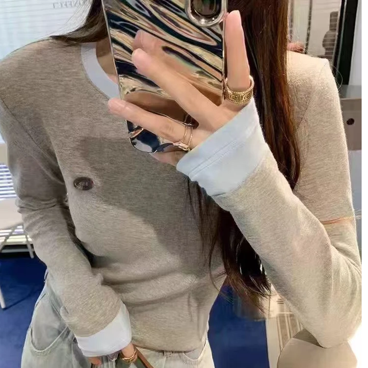 E*g春季设计款圆领撞色边加绒假两件打底衫