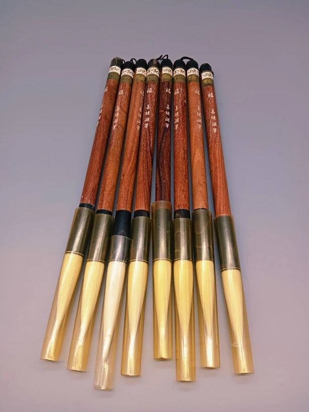 八十年代上海工艺代工厂鸳湖笔莊生产纯羊毫，口径1.5厘米出锋6.5