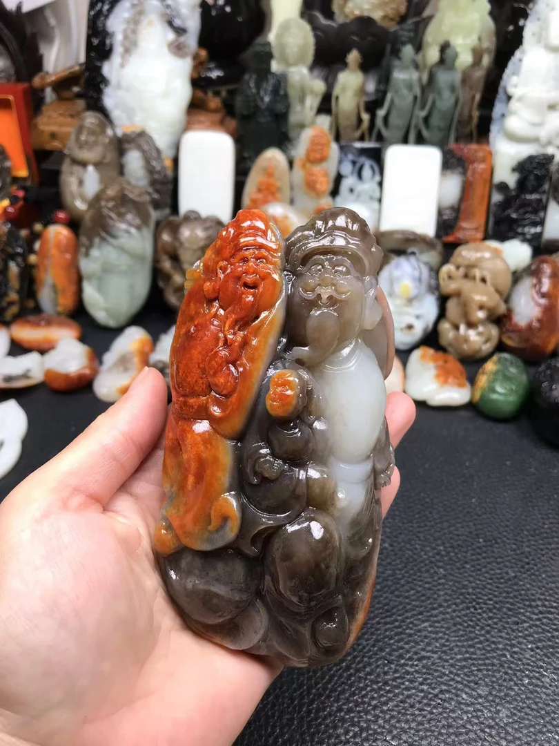 和田玉超棒作品，塔尖作品，三世财神，实物超震撼