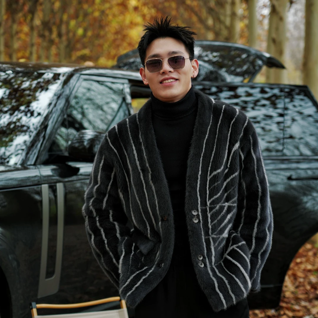 「原创设计款」YISHAN——雾霾灰·大V领条纹水貂外套
