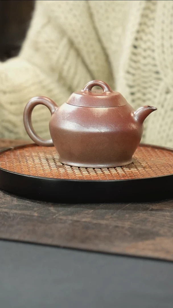 【闪购商品】紫砂茶壶柴烧桥钮150cc