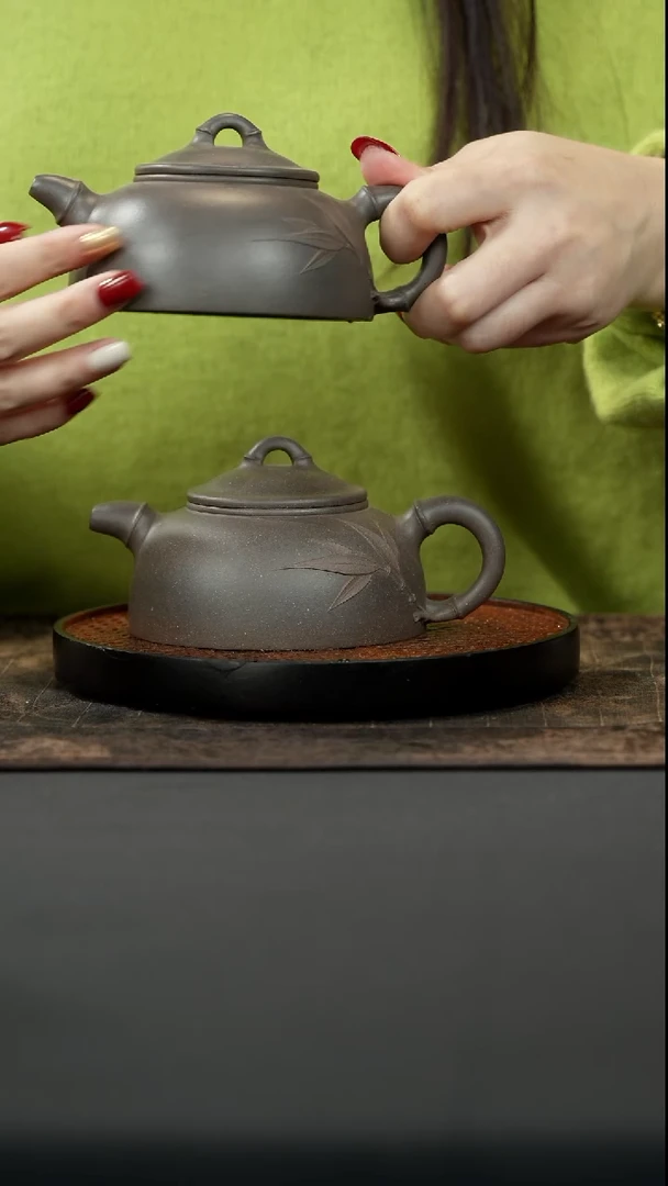 【闪购商品】紫砂茶壶蟹壳青竹段半月壶
