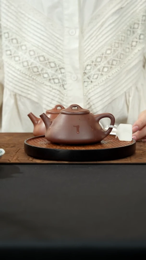 【闪购商品】紫砂茶壶底槽清子冶200cc