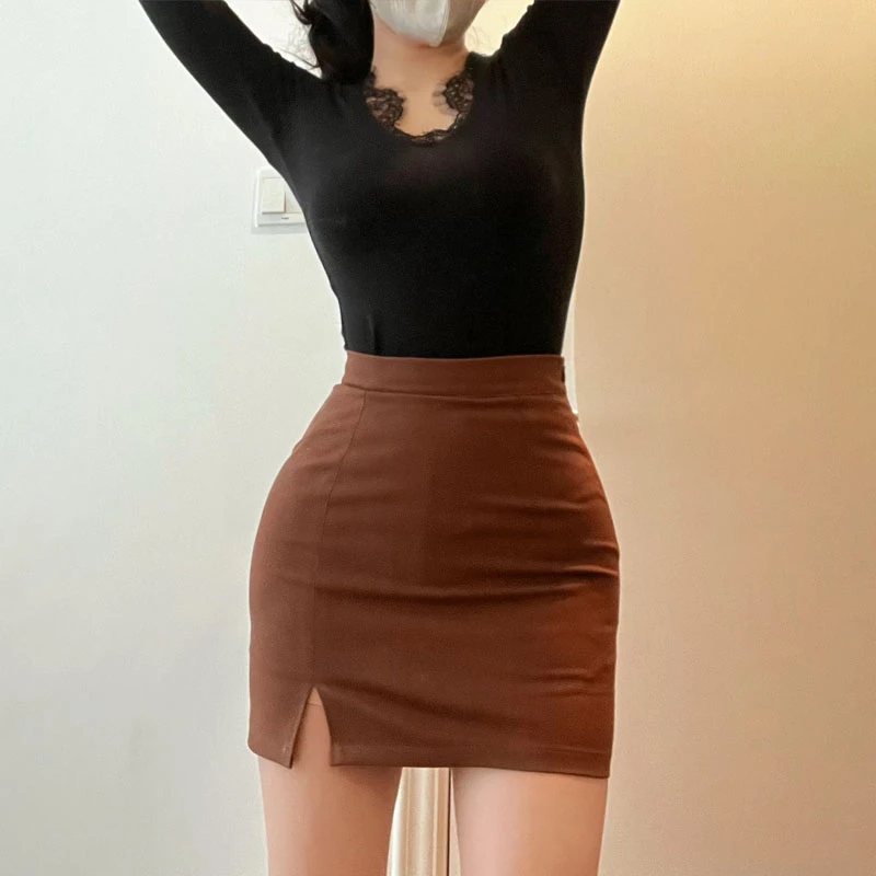 高级感半身裙女秋冬加薄绒短裙法式复古高腰显瘦内搭包臀裙套装