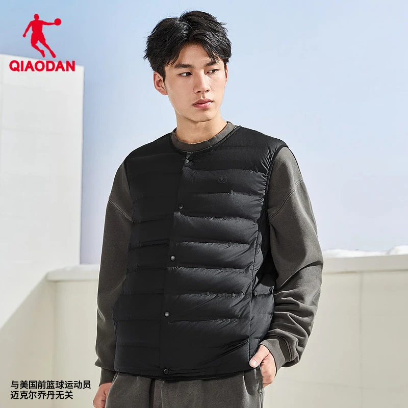 乔丹羽绒马甲男款2025春季爆款轻薄休闲马甲户外防风保暖运动服男