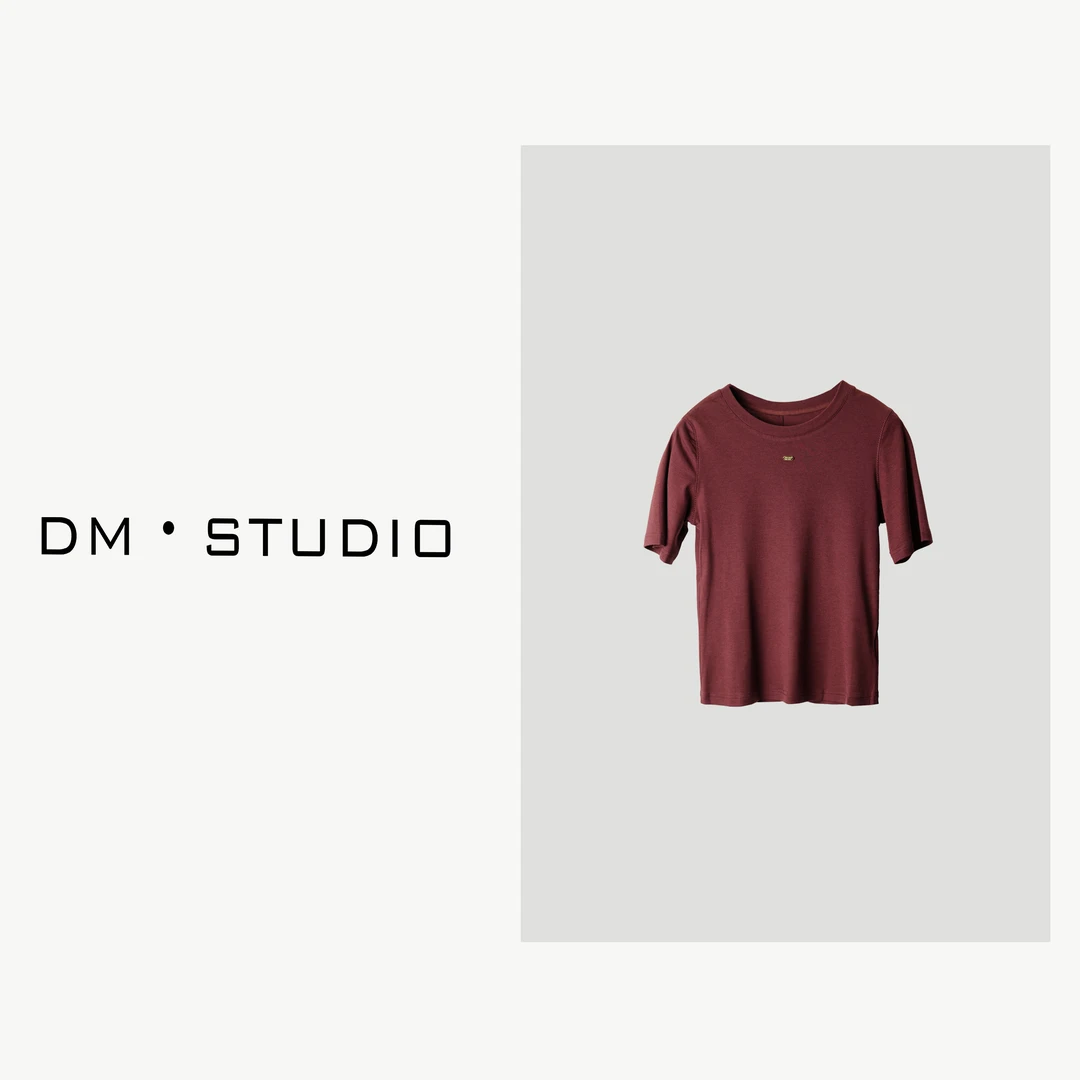 -DM•STUDIO/（含羊毛）极简风针织字母金属小标圆领T恤（DGWC1398）
