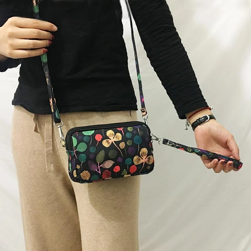 放手机的小包女妈妈款斜挎单肩包2023新款小巧迷你防水尼龙零钱包