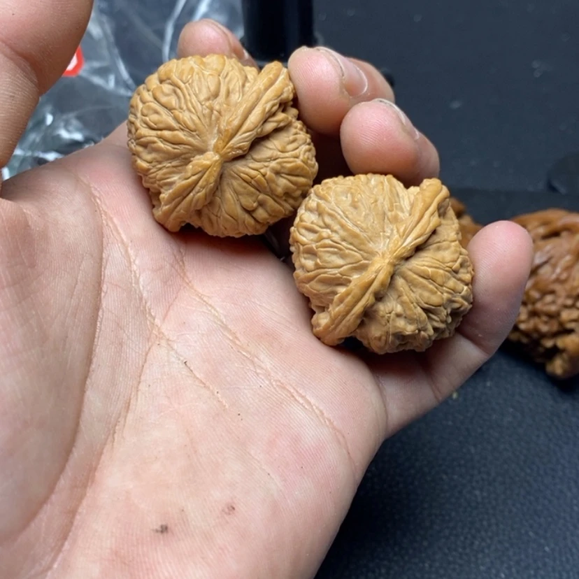 【闪购商品】文玩核桃吊坠微*65