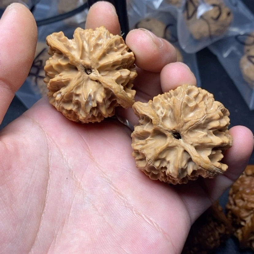 【闪购商品】文玩核桃吊坠一****生12