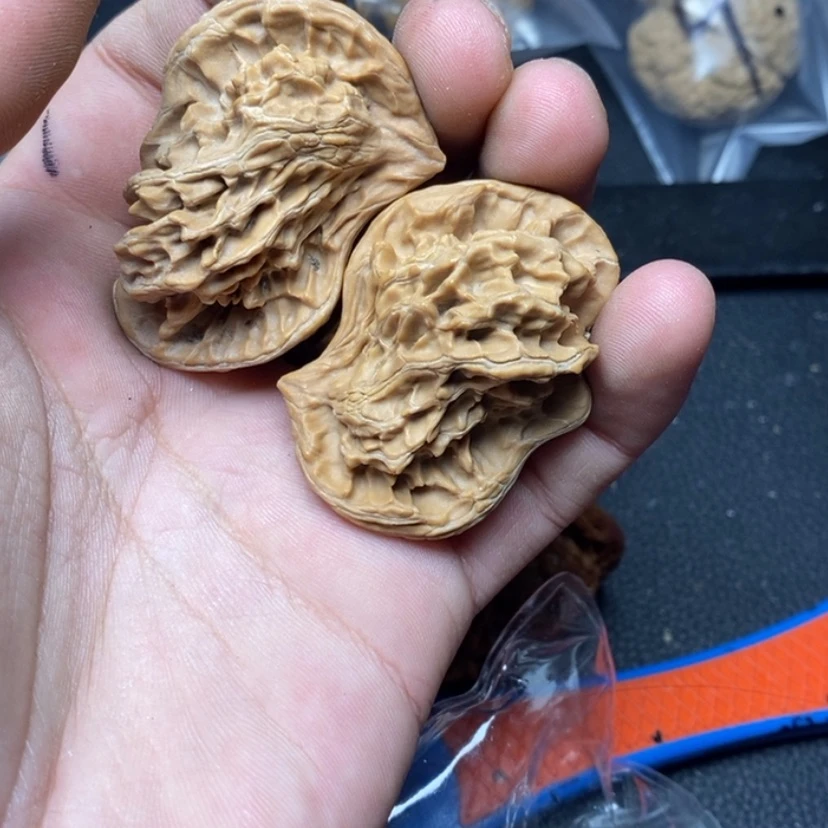 【闪购商品】文玩核桃吊坠皓***?98
