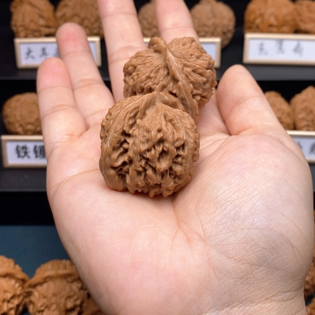 【闪购商品】文玩核桃把件A*