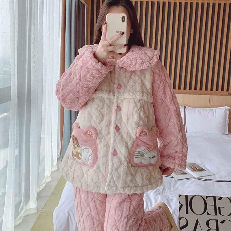 三层夹棉珊瑚绒睡衣女秋冬季孕妇加绒加厚月子服哺乳喂奶家居套装