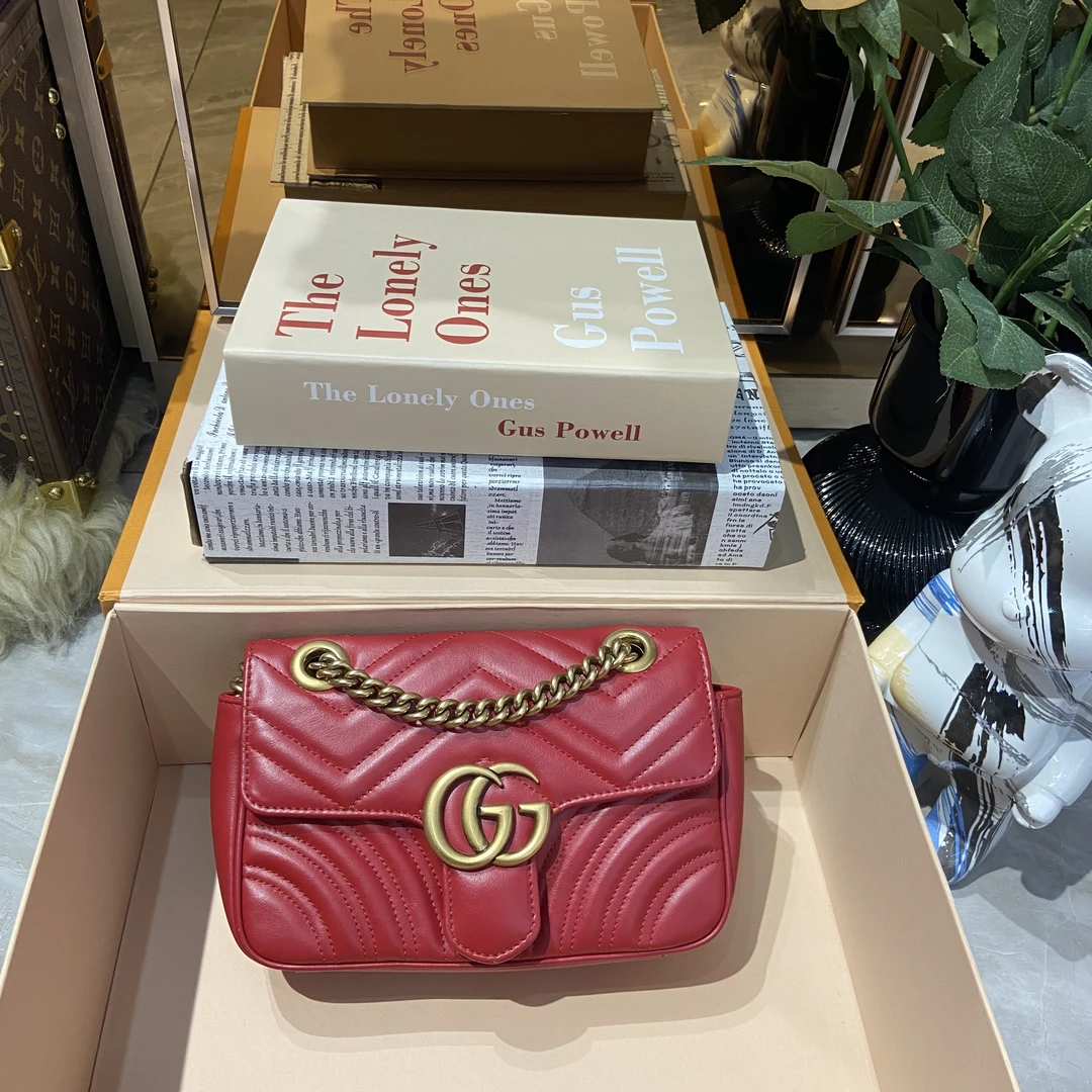 99新 GUCCI/古驰 红色古驰马蒙22 0072