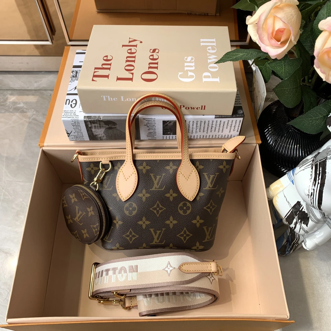 99新 LouisVuitton/路易威登 Neverfull BB购物袋手提包小号0004