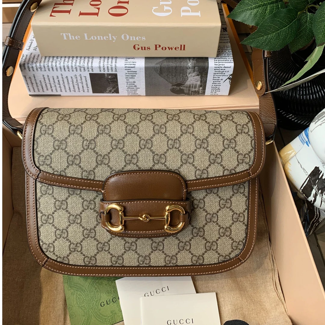 99新 GUCCI/古驰 古驰经典1955中号马衔扣单肩包0020