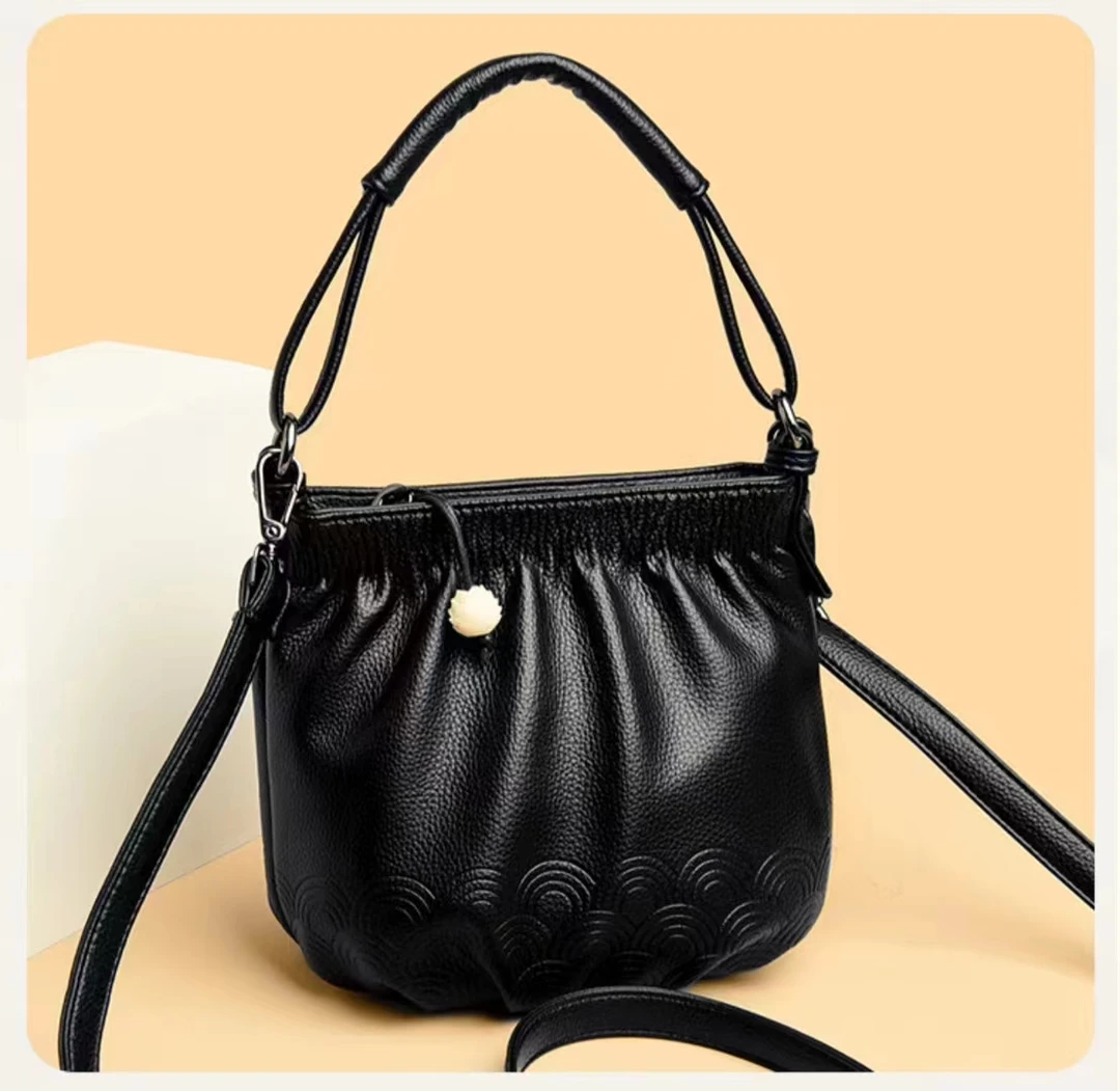 百搭时尚黑色花水桶