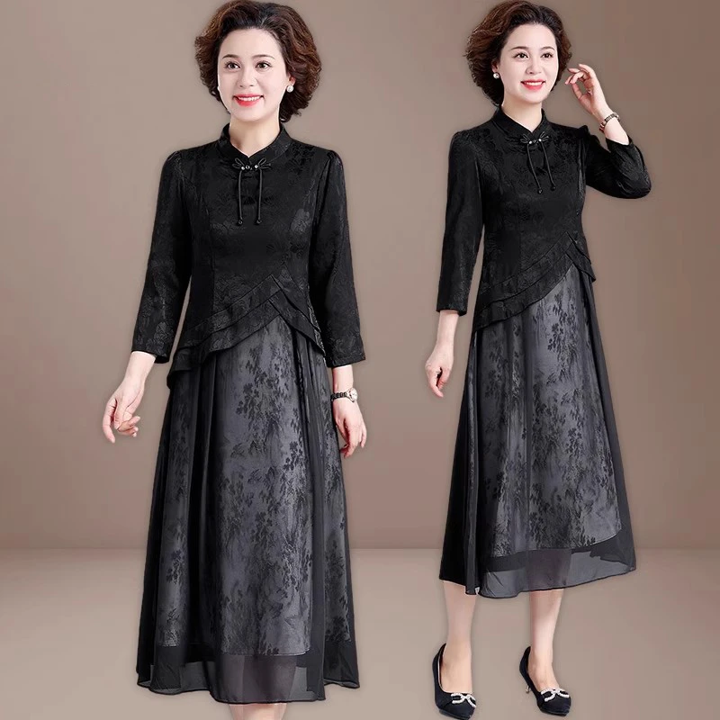 新中式妈妈春装气质连衣裙假两件2024新款中老年女装高级长款裙子