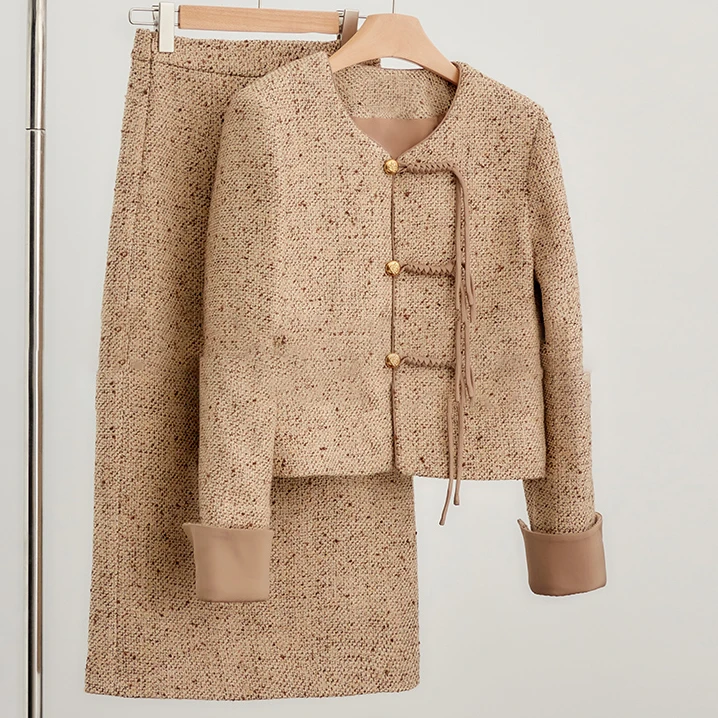 套装上衣小香风气质短款时尚复古短外套休闲国风法式中式毛呢百搭