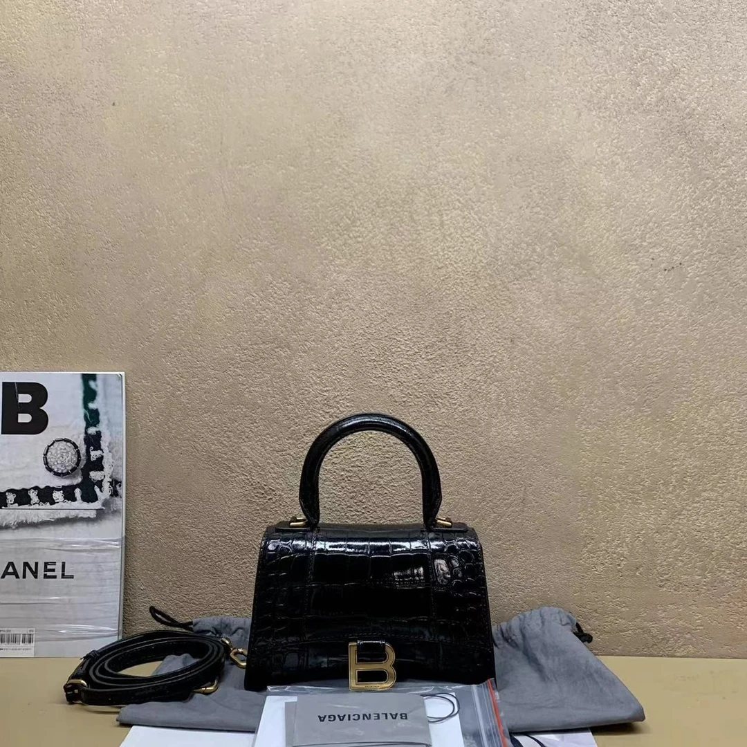 95新  壹臻中古/巴黎世家黑金纹沙漏xS 59240502