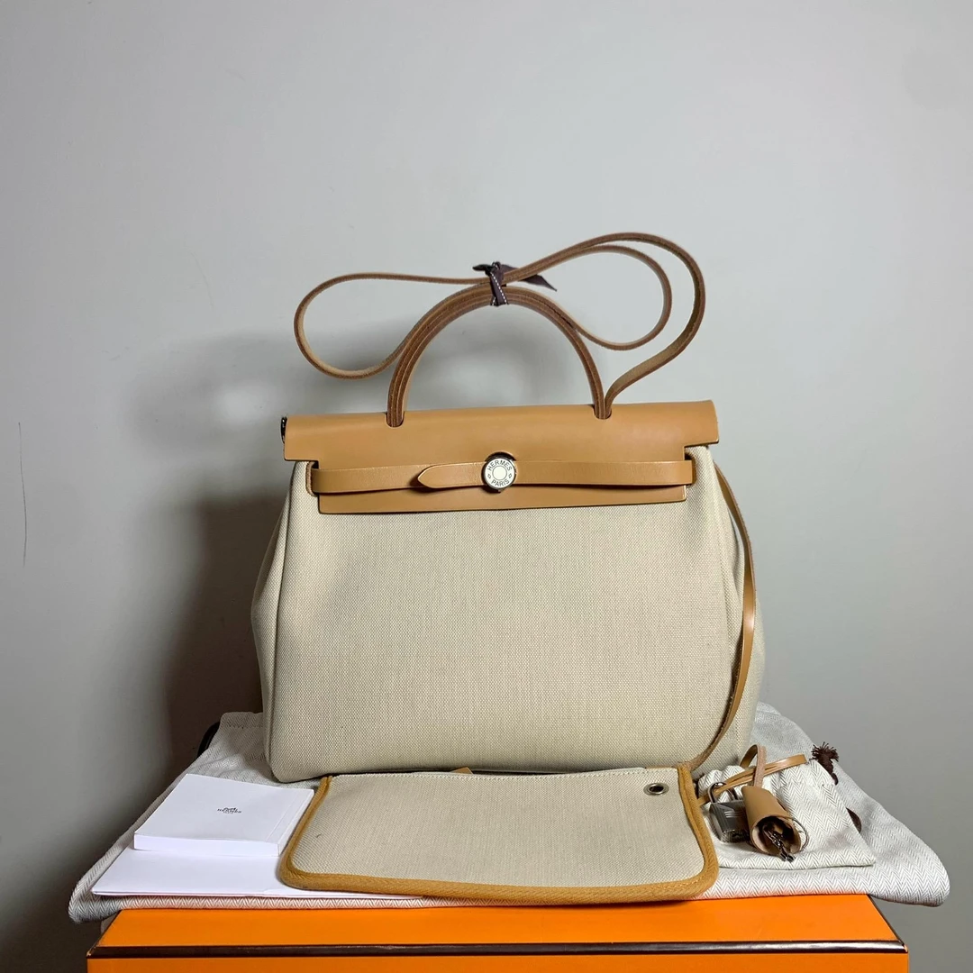 99新 Hermes/爱马仕 壹臻/冰川白珐琅扣herbag31u刻 / 78741216