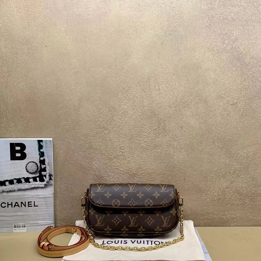 95新  壹臻中古/Iv 老花ivy 单肩包45303236