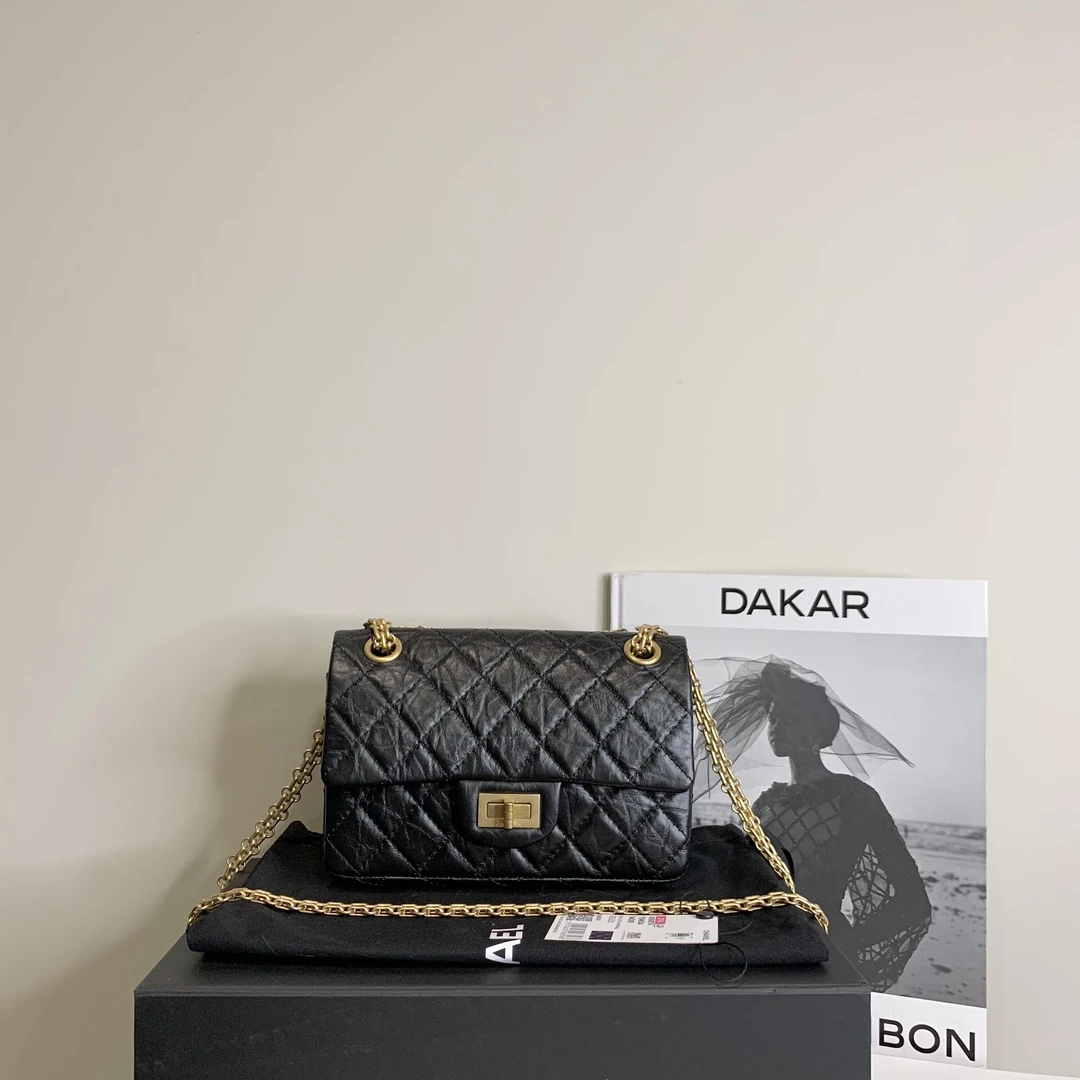 95新 Chanel/香奈儿 壹臻/21A黑金牛包2.55mini 74266822