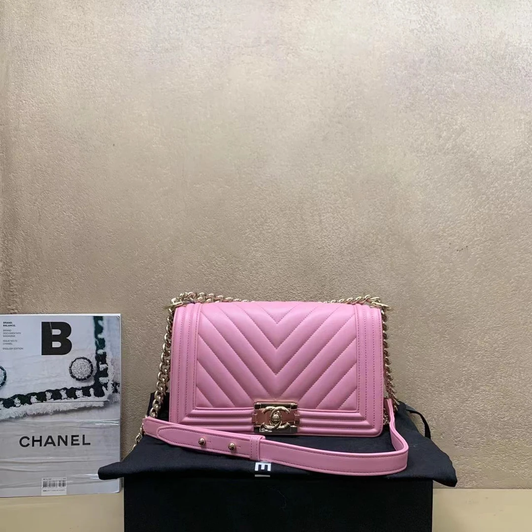 95新  壹臻中古/chanel樱花粉V纹牛皮leboy中号拆1 65341353