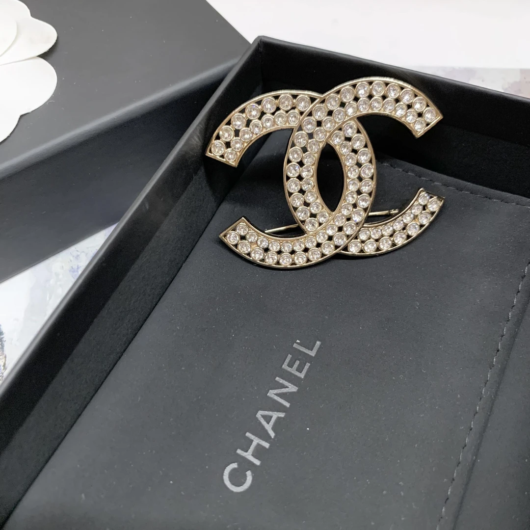 全新未使用 Chanel/香奈儿 十一壹臻/23s双C满钻胸针 88006627