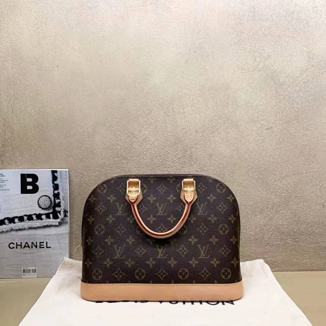 95新 LouisVuitton/路易威登 壹臻/ 老花alma 贝壳包大号 dx879