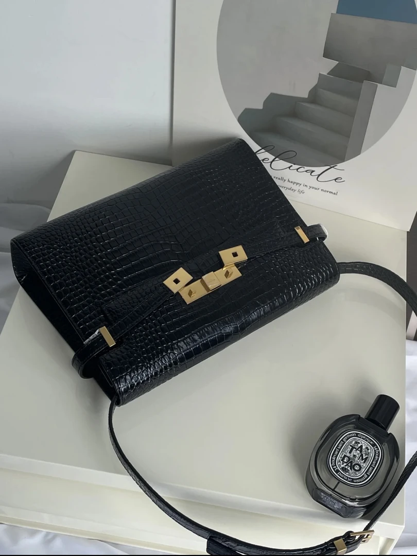 95新 YSL/圣罗兰 赤境·4123 黑金鳄鱼压纹曼哈顿中号