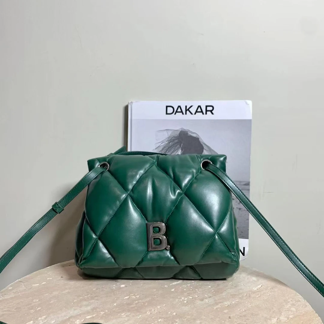 95新 Balenciaga/巴黎世家 壹臻/95新绿色touch枕头包 37615203