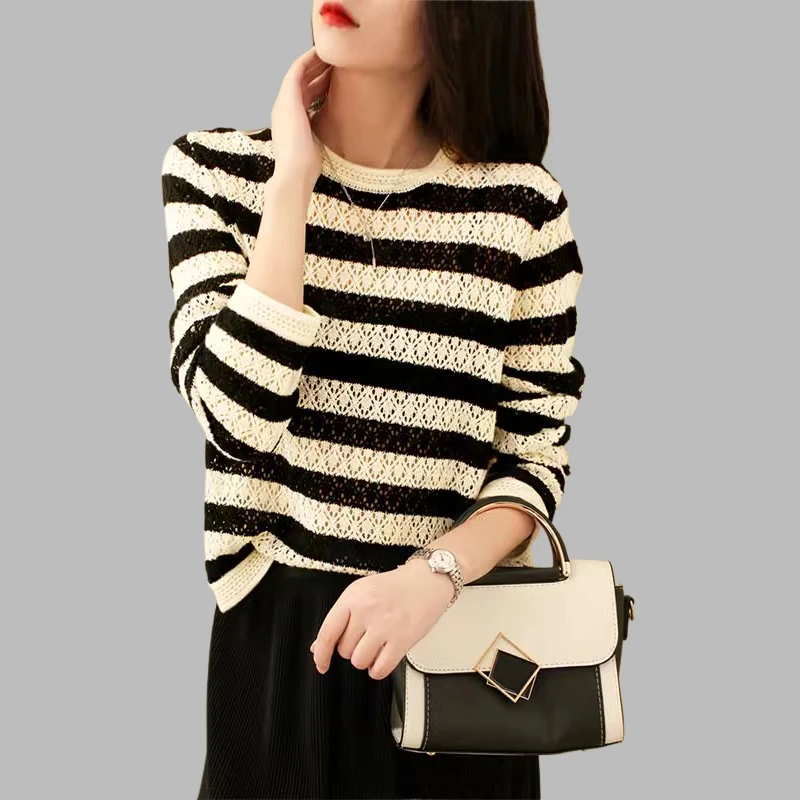 时尚别致条纹针织衫女2024早秋季新款大码宽松设计感洋气长袖上衣