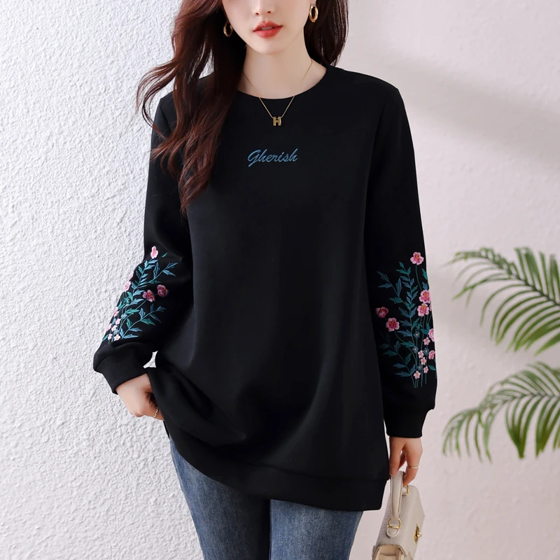 刺绣长袖T恤女秋季2023中长新款遮屁股宽松大码套头打底衫上衣