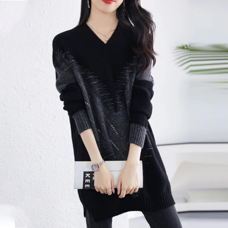 时尚V领女士毛衣2025秋冬季新款大码宽松休闲显瘦中长款气质上衣
