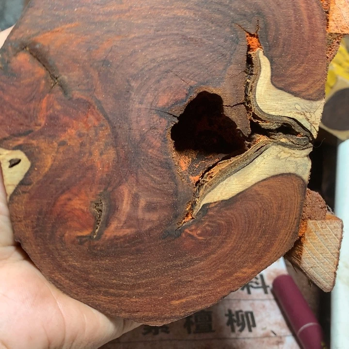 檀香紫檀（小叶紫檀）平**人