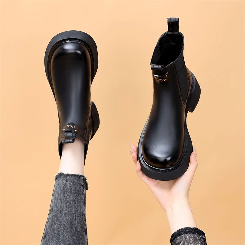 马丁靴女款2024新款春秋英伦风单靴烟筒靴女冬加绒爆款厚底短靴