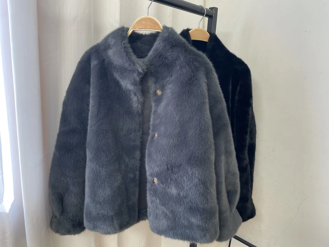 冬季立领短款简约人造毛绒皮毛一体环保外套女