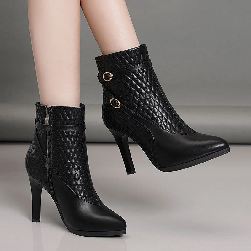 高档真软皮2023新款女靴细跟马丁靴防水台久站不累裸靴洋气小香风