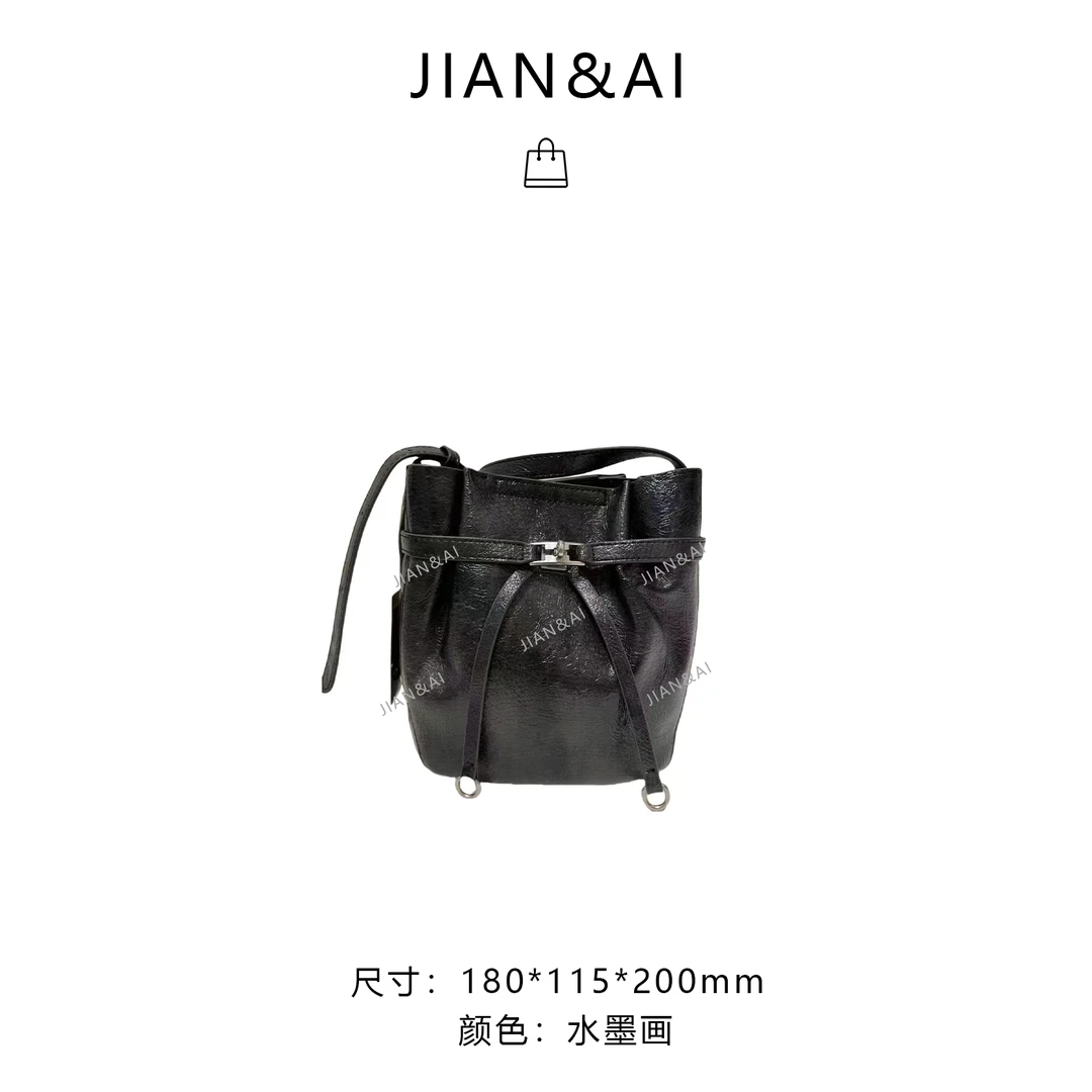 【RAIN.CUN】简约ins设计款时尚百搭手提斜跨水桶包QYX-9556-水墨画