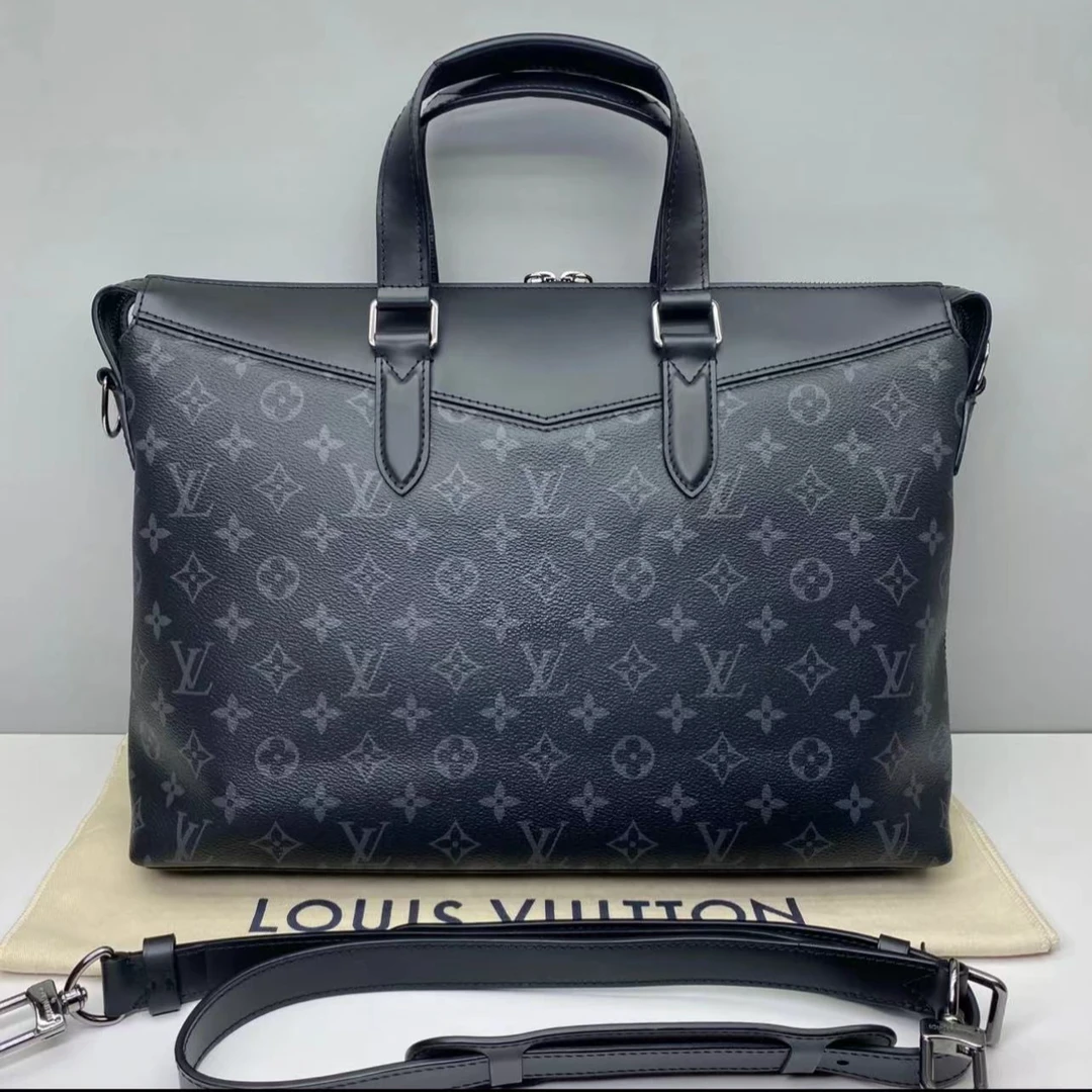 95新 LouisVuitton/路易威登 LV黑花传奇斜挎公文包奢侈
