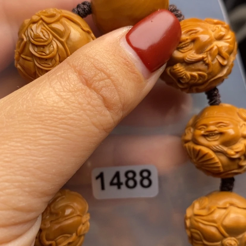 【闪购商品】橄榄核雕w****81488